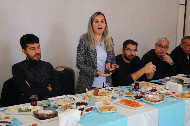 Bölge Turizminin Kalkınması İçin Seyahat Acenteleri Ve Rehberler Buluştu