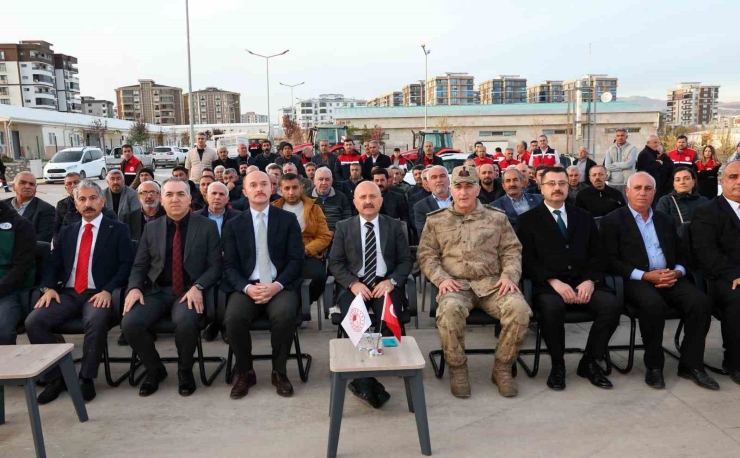 Adıyaman’da Üreticiye Güç Veren Tarım Ekipmanı Desteği