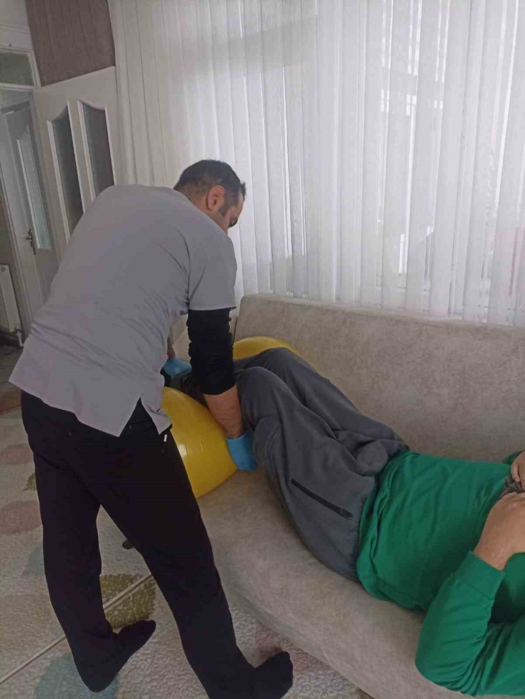 Gaziantep Büyükşehir’den Evde Fizik Tedaviyle Hayata Dokunan Hizmet