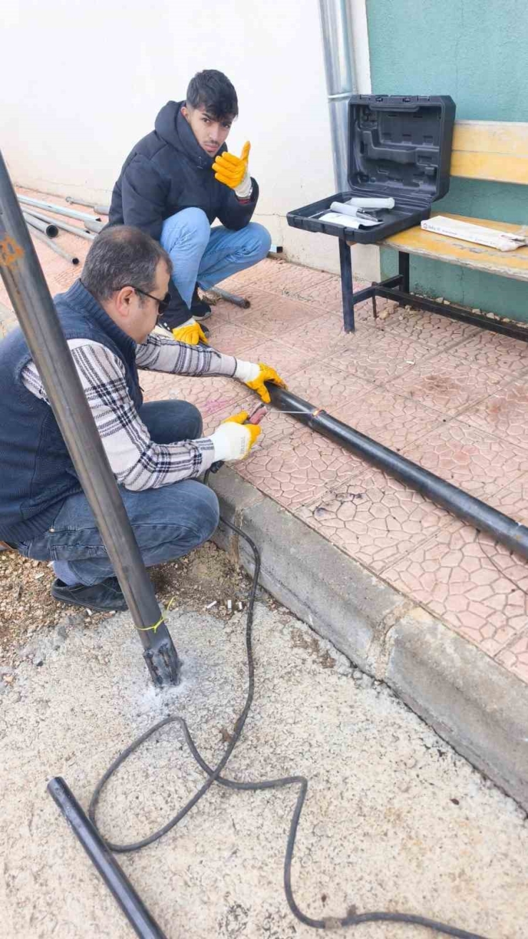 Şanlıurfa’da "her Ay Bir Köy Okulu Projesi" İle Köy Okullarının İhtiyaçları Gideriliyor