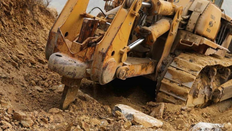 Darende’de Millet Bahçesi İçin İlk Kazma Vuruldu