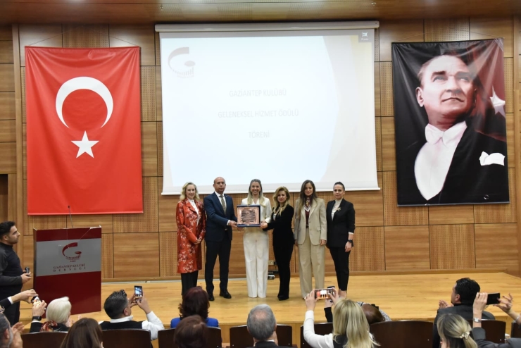 Gaziantep Kulübü 2025 Geleneksel Hizmet Ödülü Töreni Gerçekleştirildi