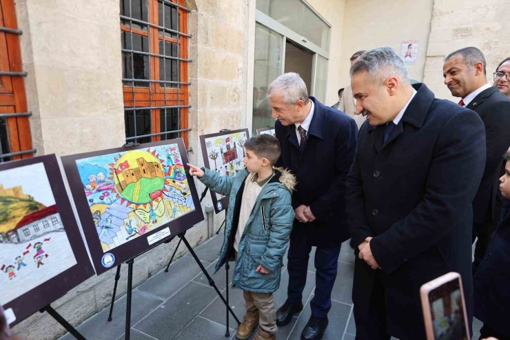 Şahinbey, Antep Savunması’nın Kahramanlarını Mezarları Başında Andı