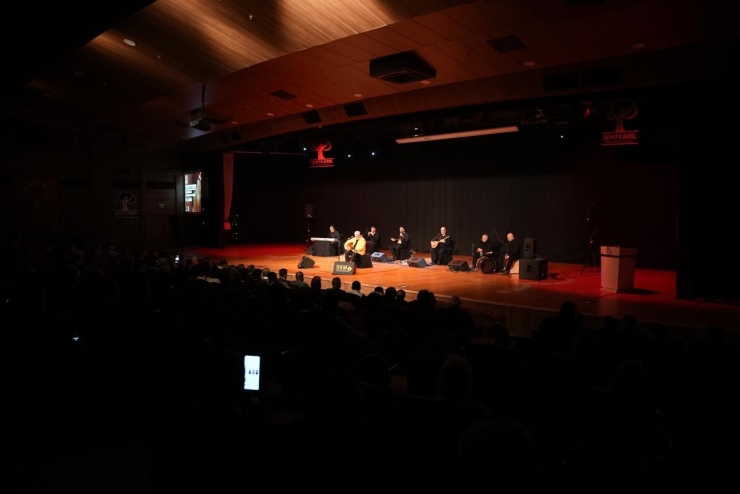 Şehitkamil’de 25 Aralık Coşkusu Kahramanlık Türküleri