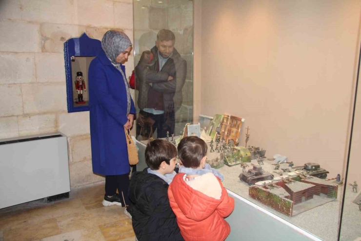 Gaziantep’te Geçmiş Zamanlara Işık Tutan Müze: Oyun Ve Oyuncak Müzesi