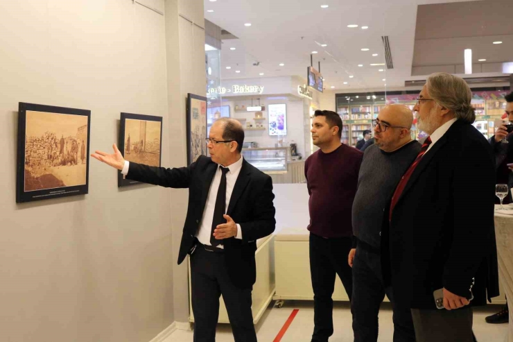 Sanko Sanat Galerisi’nde "savunma Dönemi Antep Kartpostalları" Sergisi Açıldı