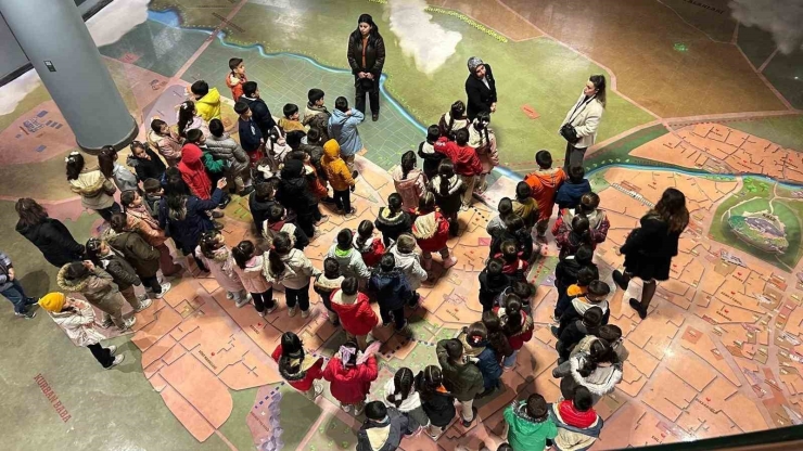 25 Aralık Panorama Müzesi’ne Ziyaretçi Akını