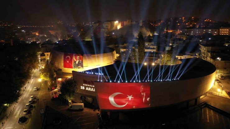 25 Aralık Panorama Müzesi’ne Ziyaretçi Akını