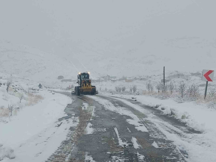 Battalgazi Belediyesi’nden Kar Yağışına Karşı Hızlı Müdahale