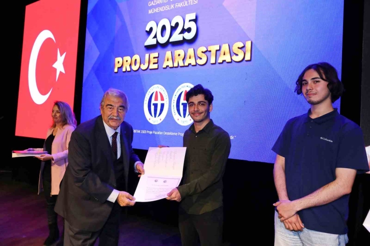 Sanko Holding Onursal Başkanı Abdulkadir Konukoğlu: "ticarileşemeyecek Projenin Destek Görmesi Mümkün Değil"