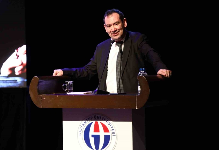 Türkiye’nin İlk Serebral Palsili Uzay Mühendisi Karakaş, Konukoğlu’nu Ziyaret Etti