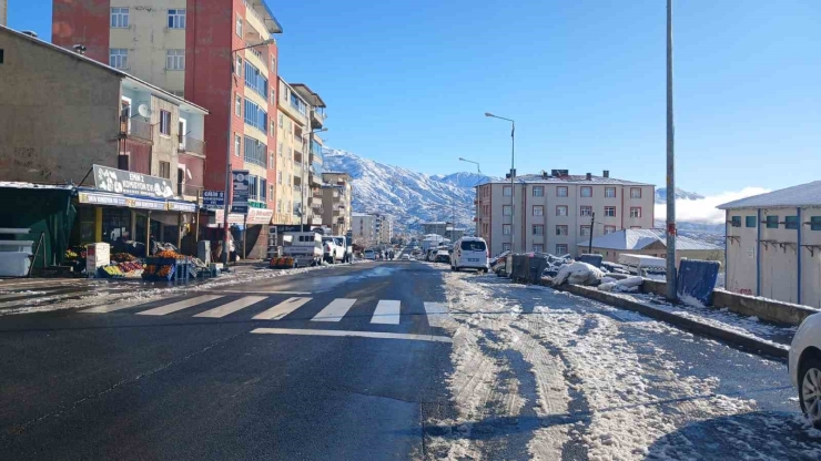 Kulp Beyaza Büründü