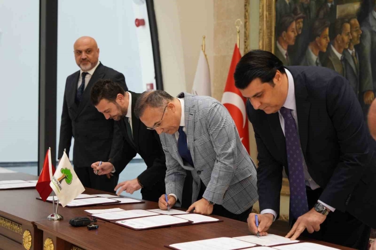 Yılmaz’dan Öğrencilere 3 Ayrı Destek