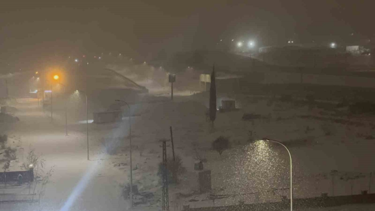Gaziantep’te Beklenen Kar Yağışı Etkisini Göstermeye Başladı