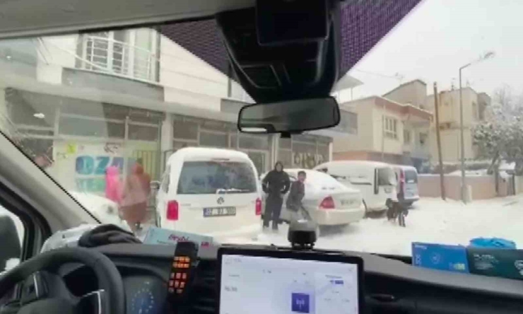 Adıyaman’da Yüzleri Gülümseten Görüntü