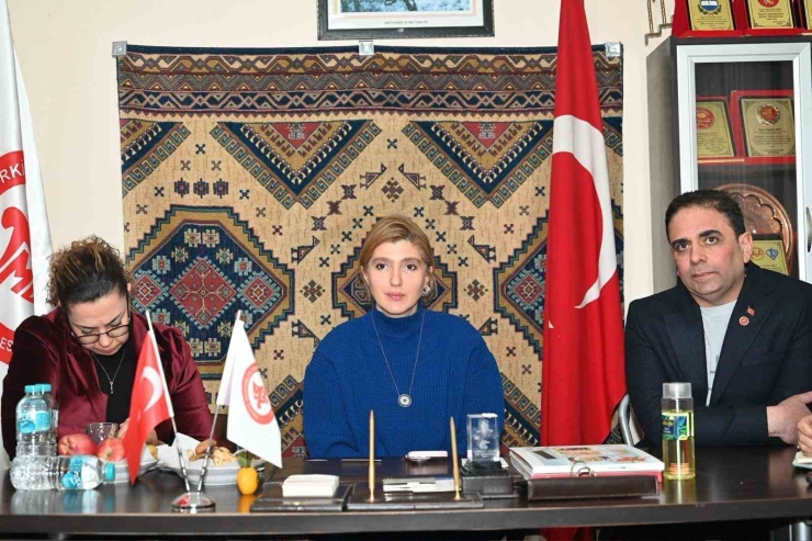 Milletvekili Ölmeztoprak’tan Mahalle Mahalle Yerinde İstişare