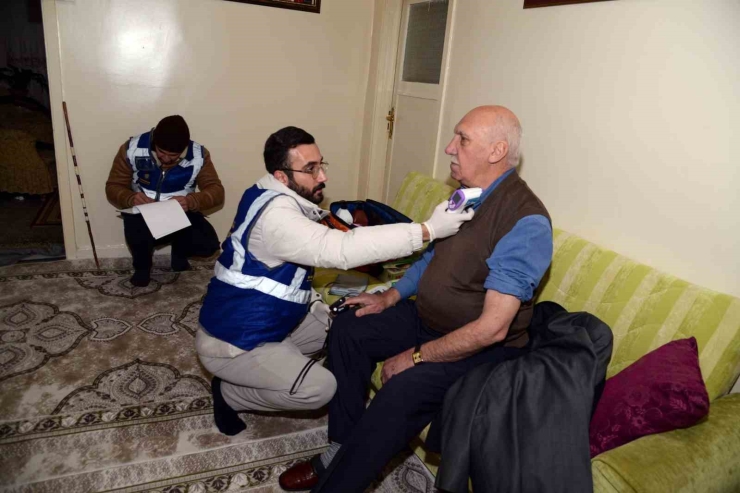 Yaşı İlerlemiş Vatandaşlara Evde Bakım Desteği Sürüyor