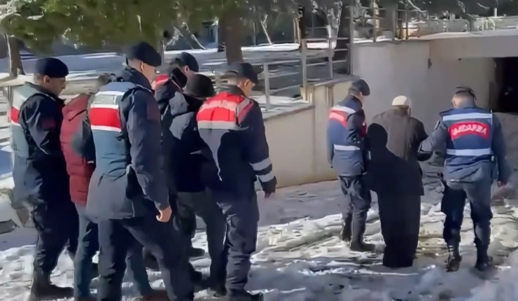 Gaziantep’te Şafak Vakti Deaş Operasyonu: 5 Şahıs Tutuklandı