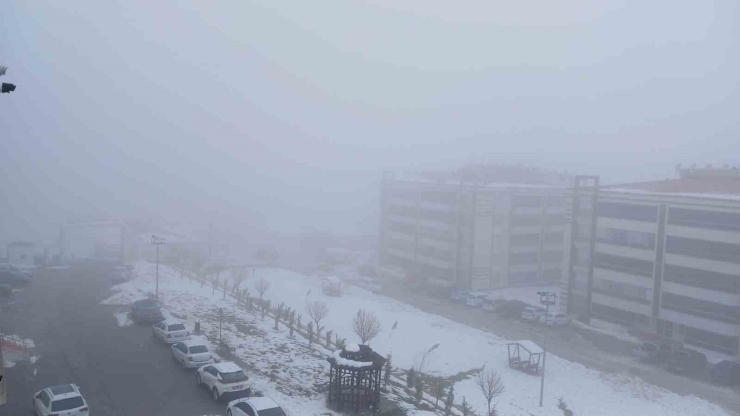 Kulp’ta Kış Yüzünü Sert Gösterdi