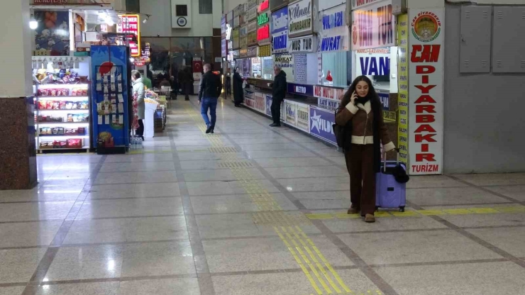 Malatya’da Kar Yağış Nedeniyle Otobüs Seferleri Durduruldu