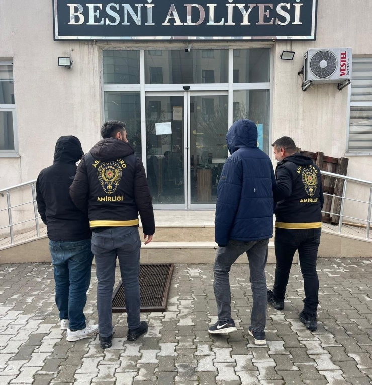 Aranan 9 Şüpheli Besni İlçesinde Yakalandı