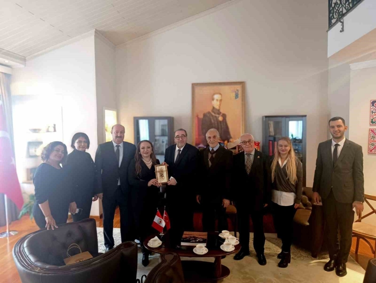 Peru İle Türkiye Arasında Sağlık Turizmi, Tarım Ve Ticaret Alanlarında İş Birliği Görüşmesi