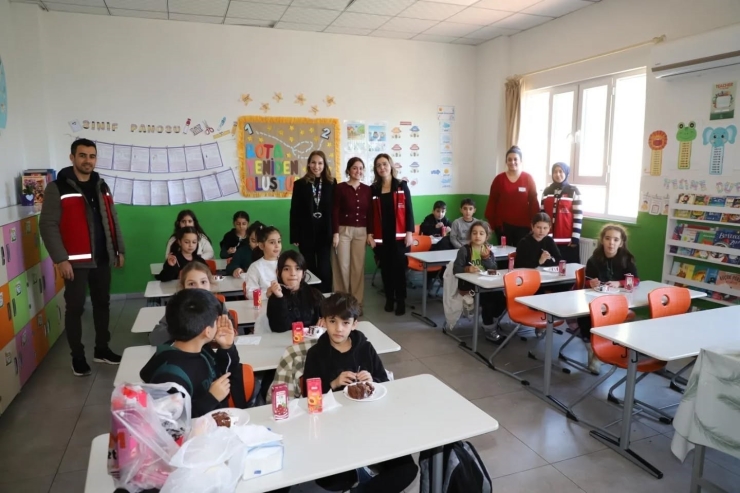 Şehit Emaneti Afra’ya 8’inci Yaşında Anlamlı Sürpriz