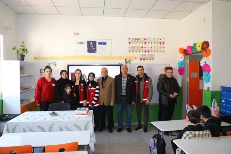 Şehit Emaneti Afra’ya 8’inci Yaşında Anlamlı Sürpriz