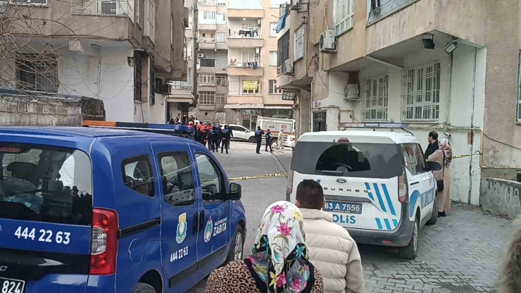 Kolondan Ses Geldiği İddiası Binayı Boşalttırdı