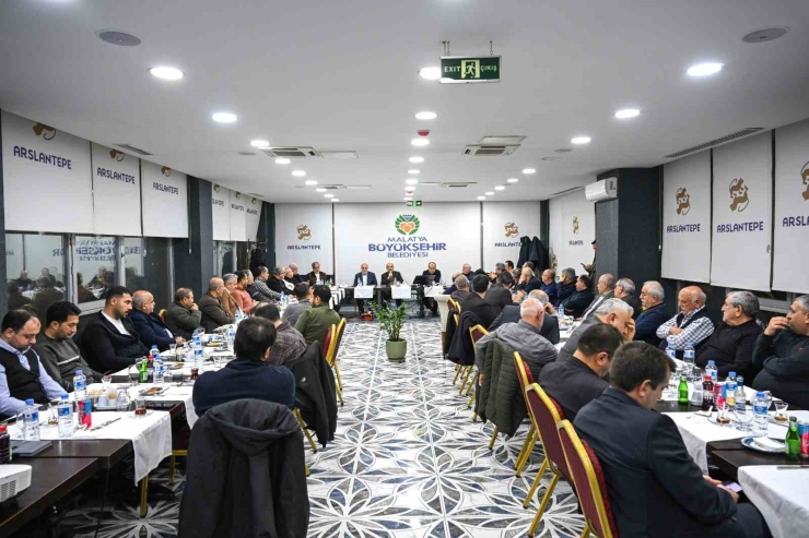 Başkan Er, Miad Yönetimi Ve Üyeleriyle Bir Araya Geldi