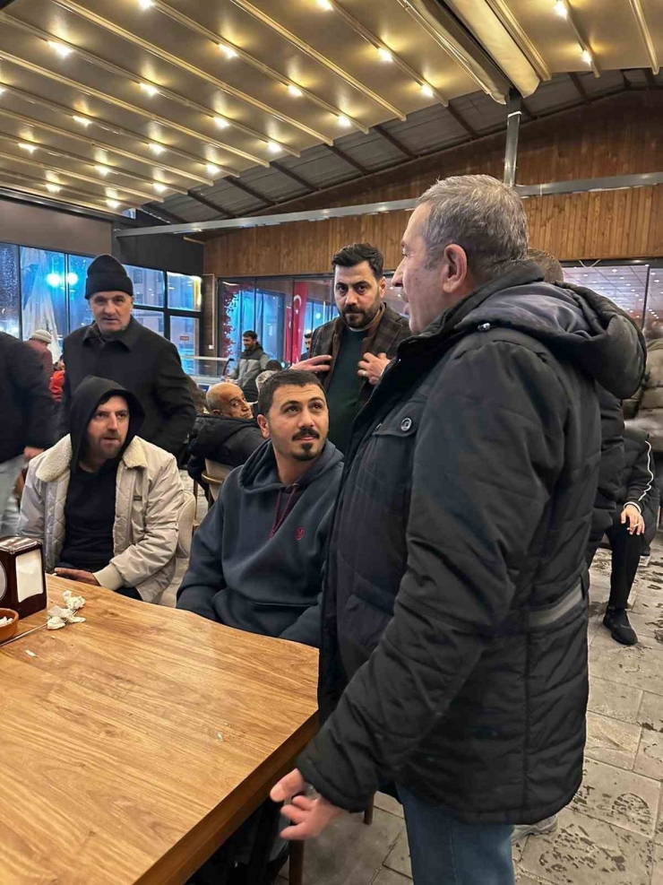 Darende Belediyesi Yolda Kalan Vatandaşları Sosyal Tesislerde Ağırladı