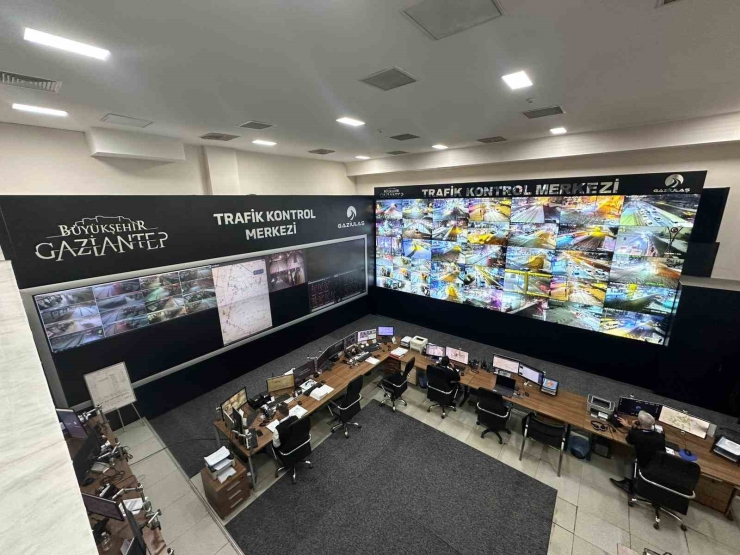 Gaziantep’te Karla Mücadele Çalışmaları Aralıksız Devam Ediyor