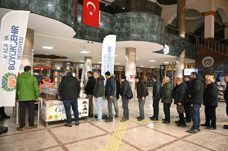 Malatya Büyükşehir Belediyesi Karla Mücadelede 7/24 Sahada