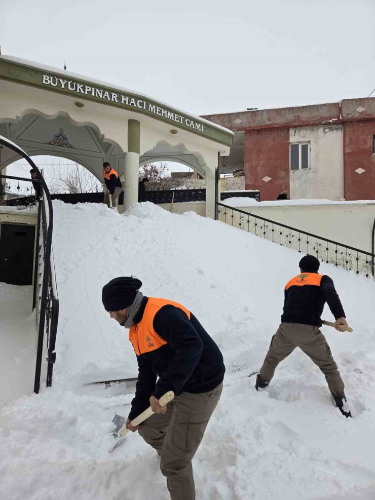 Şehitkamil’de Camiler İbadete Hazır