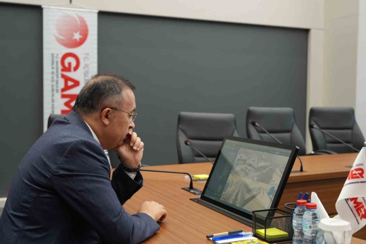 Gaziantep Valisi Çeber: "trafiğe Kapalı Yolumuz Yok"