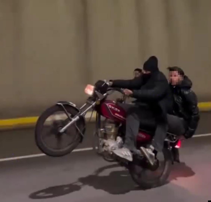 Şanlıurfa’da Trafiği Tehlikeye Atan Motosikletliye Ceza