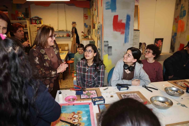 Şahin’den Yarıyıl Tatili Atölyelerine Ziyaret