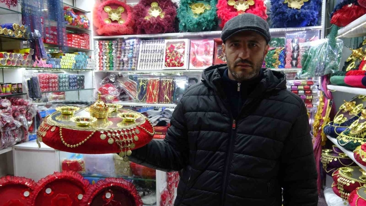 Çeyiz Düzen Kızların Yolu Bu Çarşıdan Geçiyor