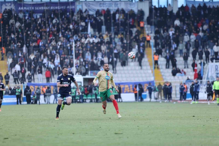 Amed Sportif Faaliyetler’de İki Ayrılık