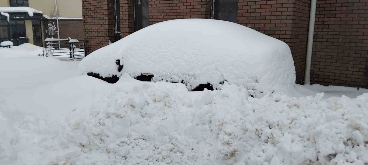 Malatya’da Kırsal Kesimlerde Kar Yağışı Etkili Oluyor