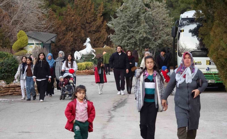 Gaziantep Doğal Yaşam Parkı’nda Yarıyıl Tatili Yoğunluğu