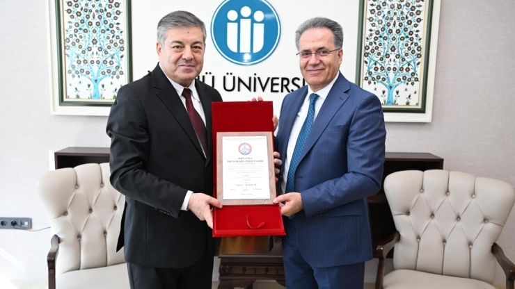 Ürgenç Tıp Üniversitesi İle İnönü Üniversitesi Arasında İş Birliği Protokolü