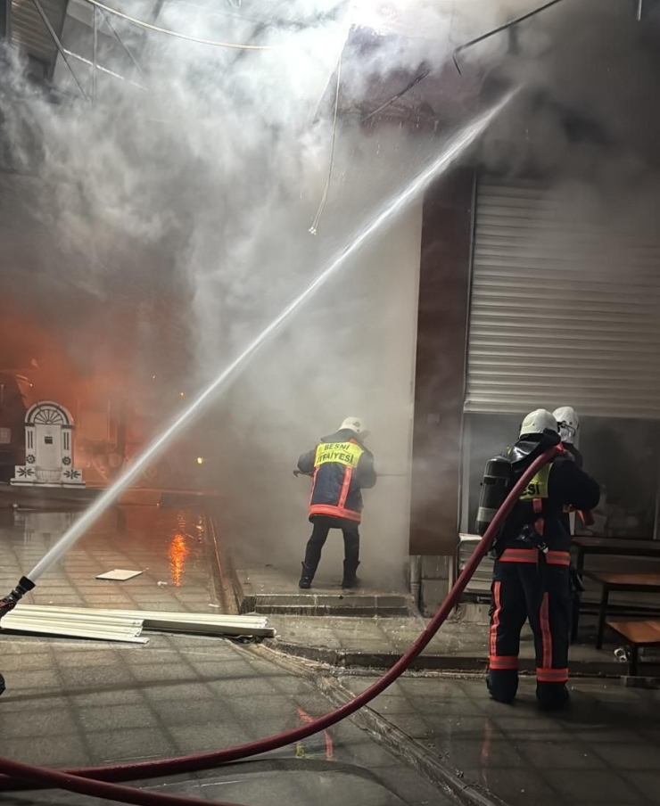 İşyeri Yangını Korkuttu