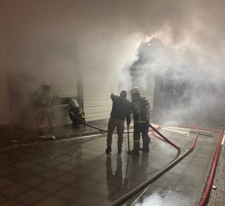 İşyeri Yangını Korkuttu