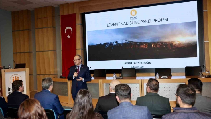 Akçadağ’da Levent Vadisi Jeoparkı Projesi Değerlendirildi