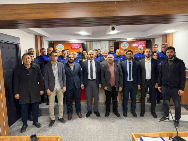 Kahta Belediyesi Zabıta Personeline Yönelik Kapsamlı Hukuk Eğitimi