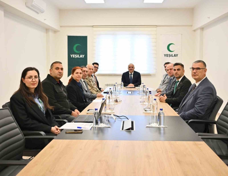 Yeşilay Rehabilitasyon Merkezi, 40 Yatakla Hizmet Veriyor