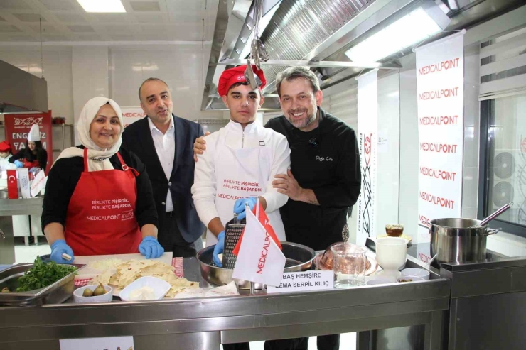 Özel Öğrenciler "birlikte Pişirdik, Birlikte Başardık" Etikliğinde Buluştu