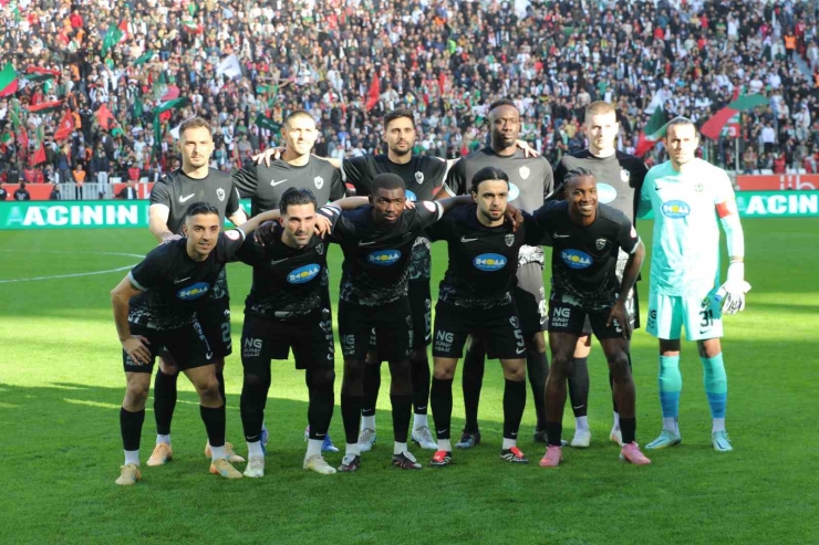 Trendyol 1. Lig: Amed Sportif Faaliyetler: 1 - Sakaryaspor: 1