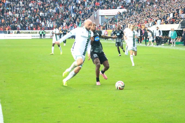 Trendyol 1. Lig: Amed Sportif Faaliyetler: 1 - Sakaryaspor: 1